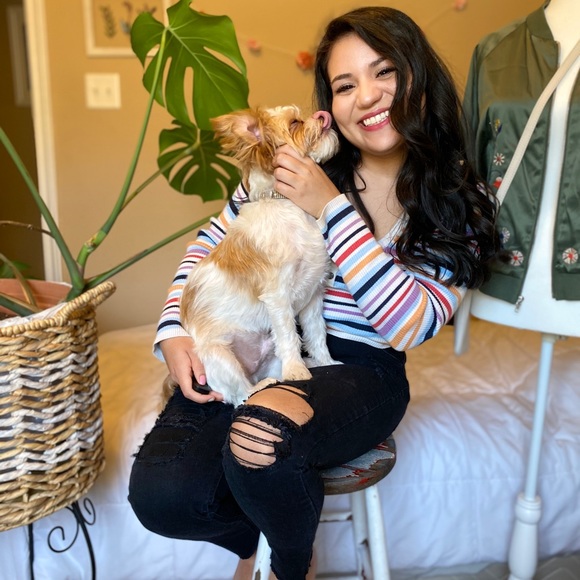 Meet your Posher, Blanca - Picture 2 of 3